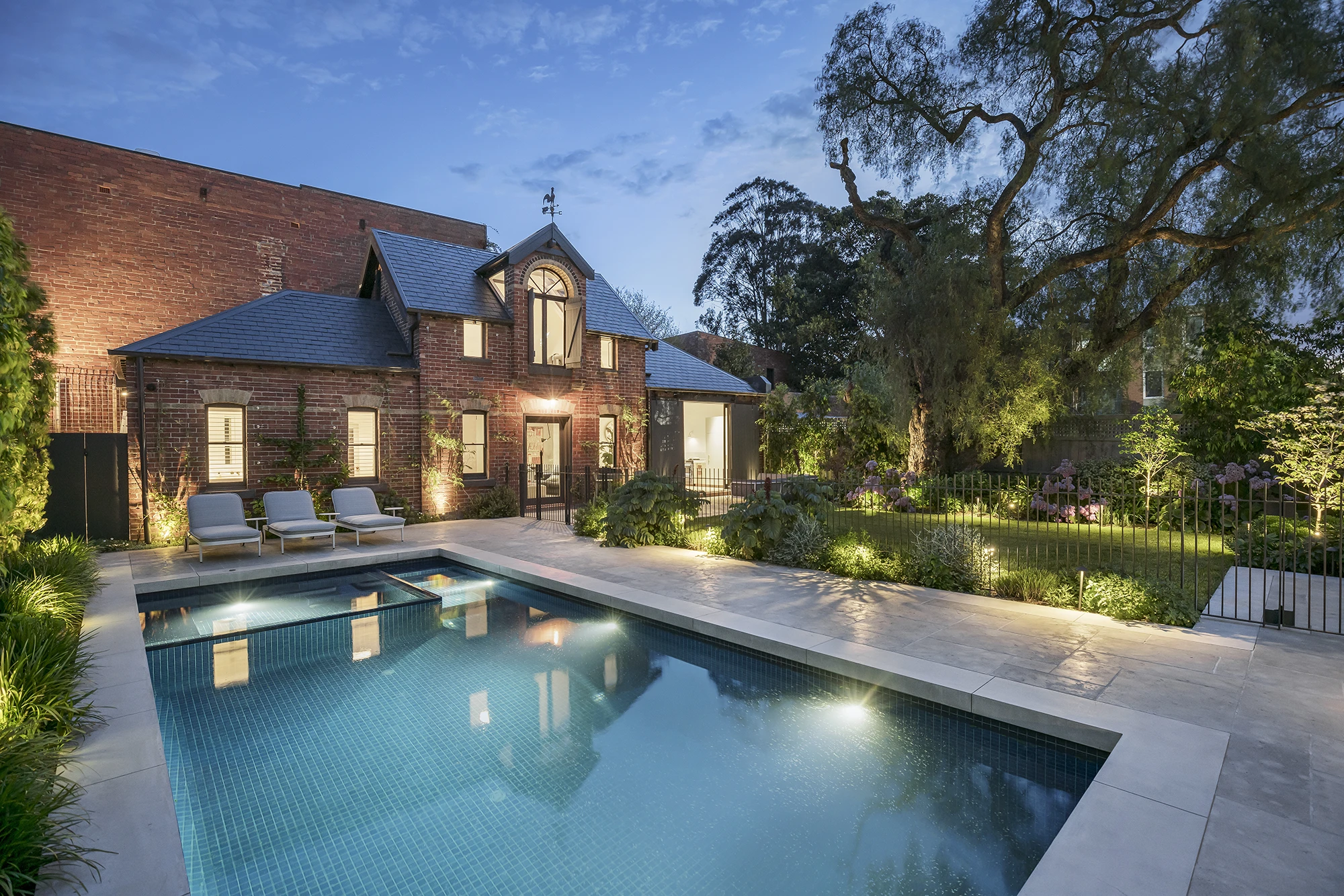 WaterviewPools_LP1087_878HighSt_560